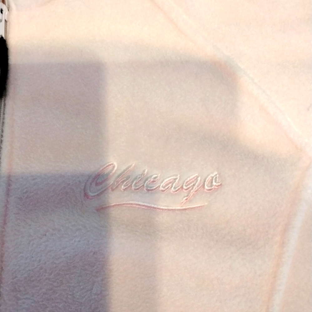 Ladies fleece jacket and baseball cap in pink - Picture 9 of 13